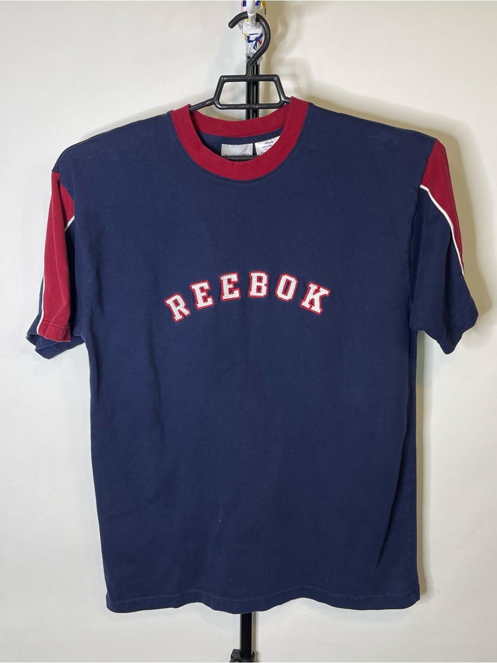 Vintage Reebok Logo Blue Red Shirt Size Medium Men’s